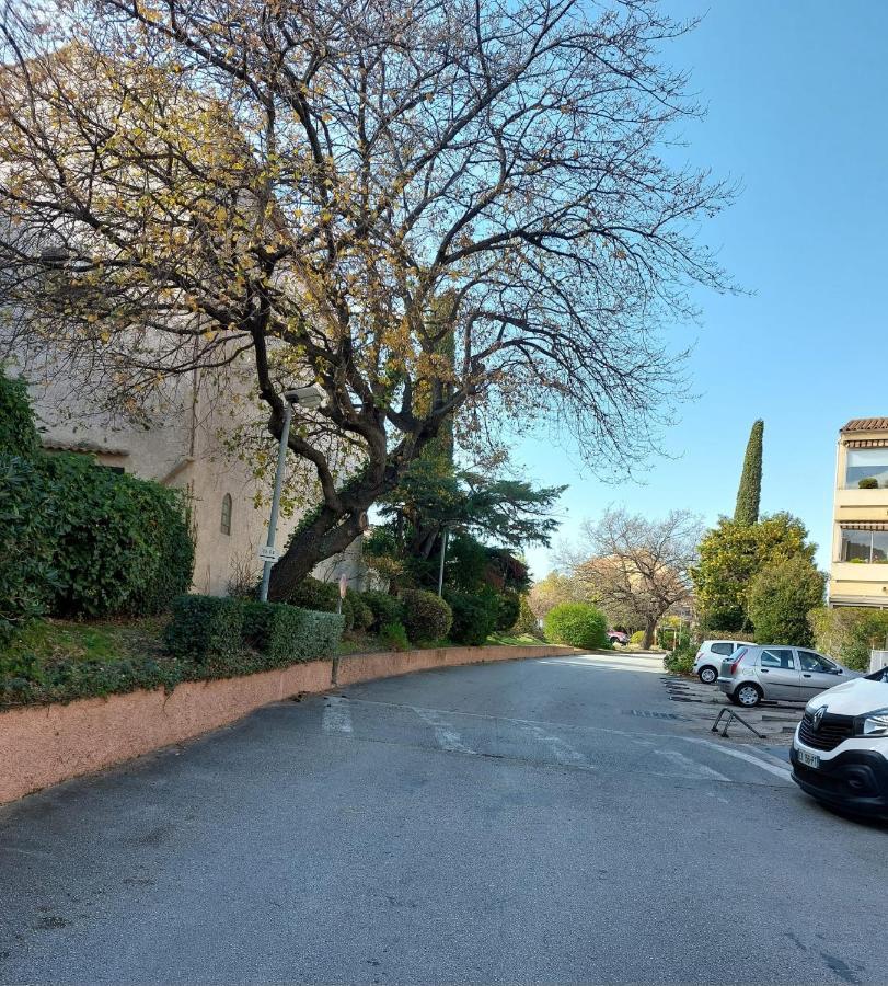 Les Roches Bleues Le Pradet Exterior photo